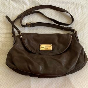Marc Jacob’s / Brown Leather Crossbody